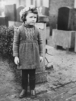 ursula_klein_321x42702